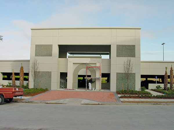 UNO Research and Technology Park Parking Garage, New Orleans, LA